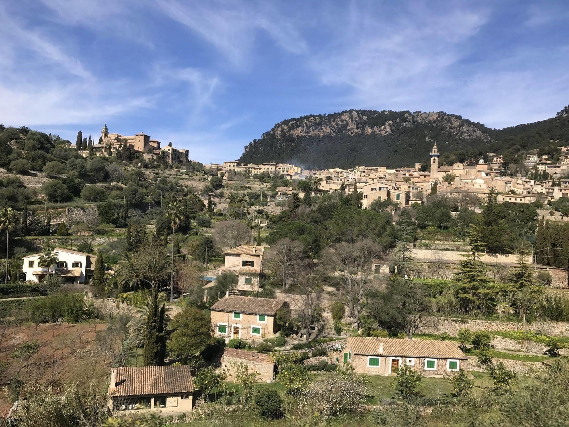 Residencial Suites Valldemossa - Turismo De Interior Екстериор снимка